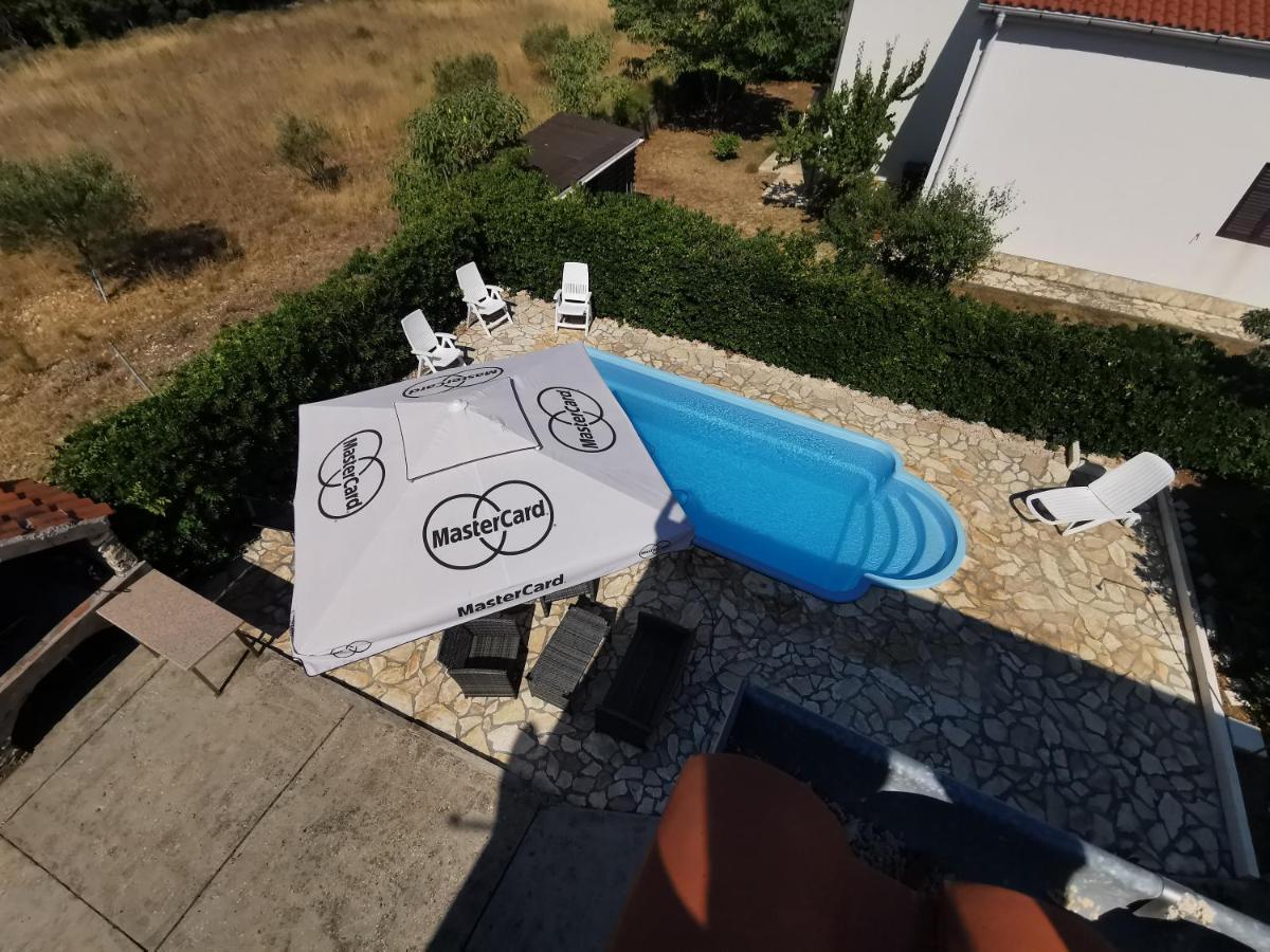Holiday home With Pool Ante *